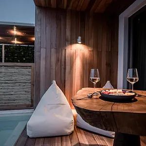 Aparthotel King's & Queen's - With Private Pool Áfitos